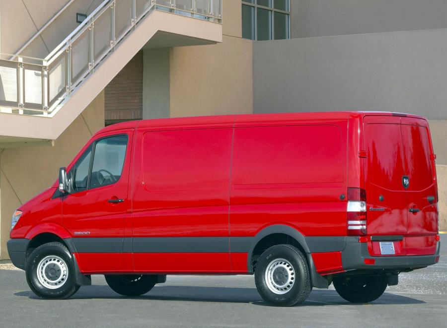  Dodge Sprinter Van 144 2006 года  (фото 7 из 12)